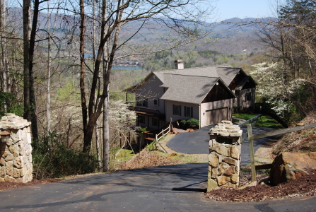 Spectacular lake and mountain views from home on lot 14 in Hidden Summit, Hiawassee, GA